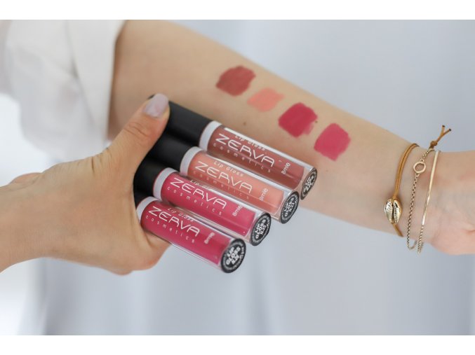 Lesk na pery (Lip gloss)
